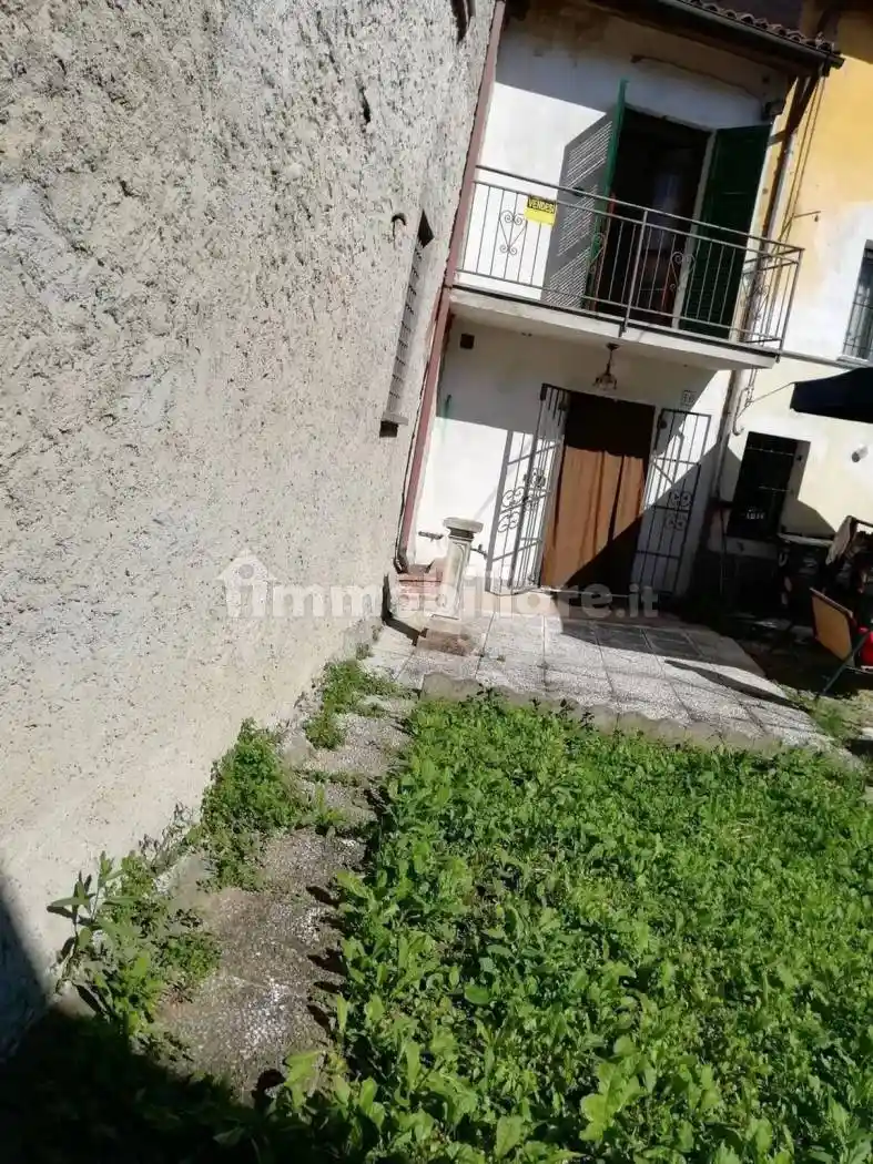 Villa in vendita a Capriata d'Orba