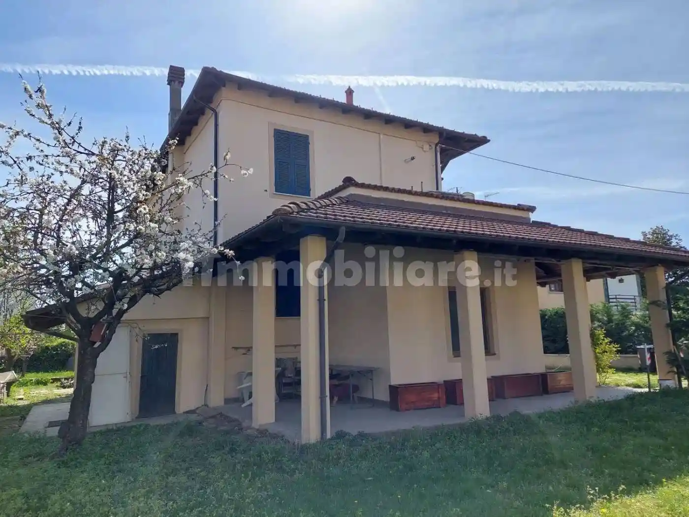 Villa in vendita a Novi Ligure
