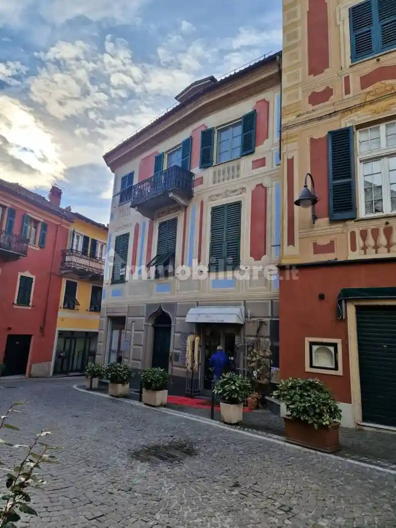 Appartamento in vendita a Gavi