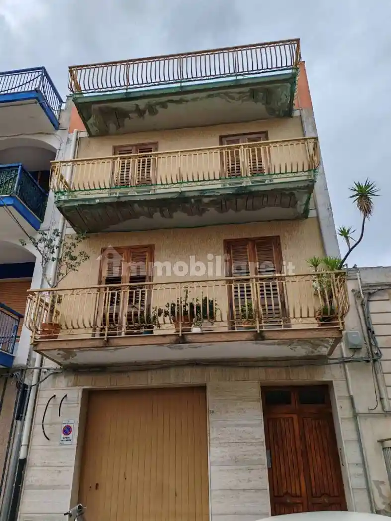 Appartamento in vendita a Floridia