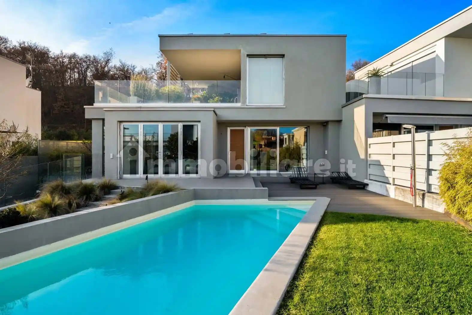 Villa in vendita a Padenghe sul Garda