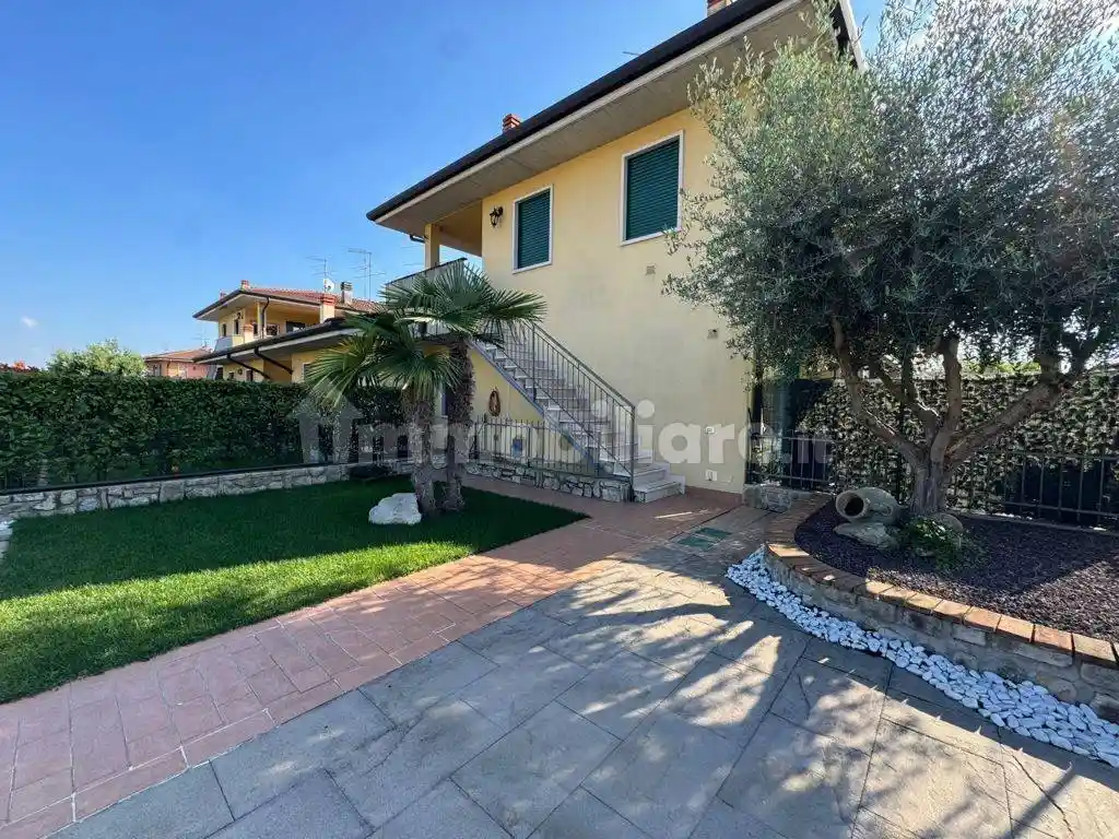 Appartamento in vendita a Valeggio sul Mincio