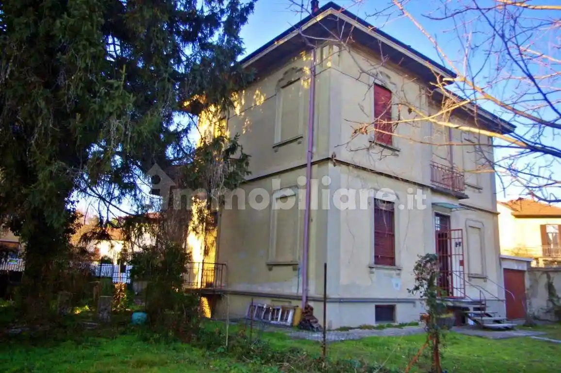 Villa in vendita a Gallarate