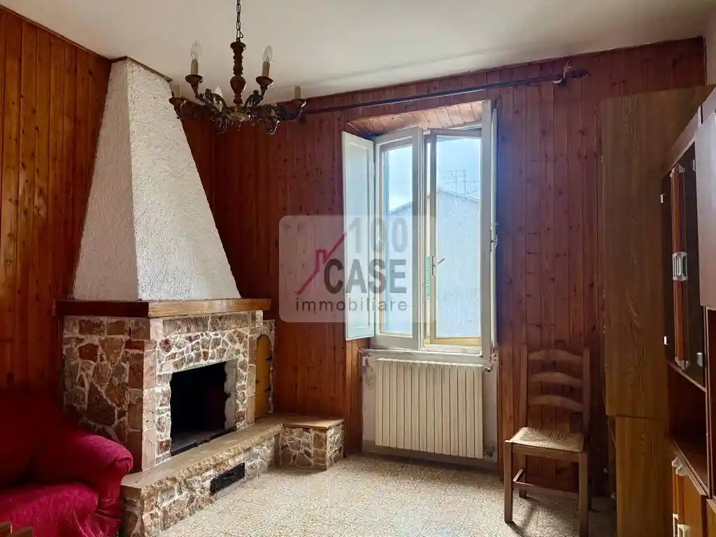 Appartamento in vendita a Abbadia San Salvatore