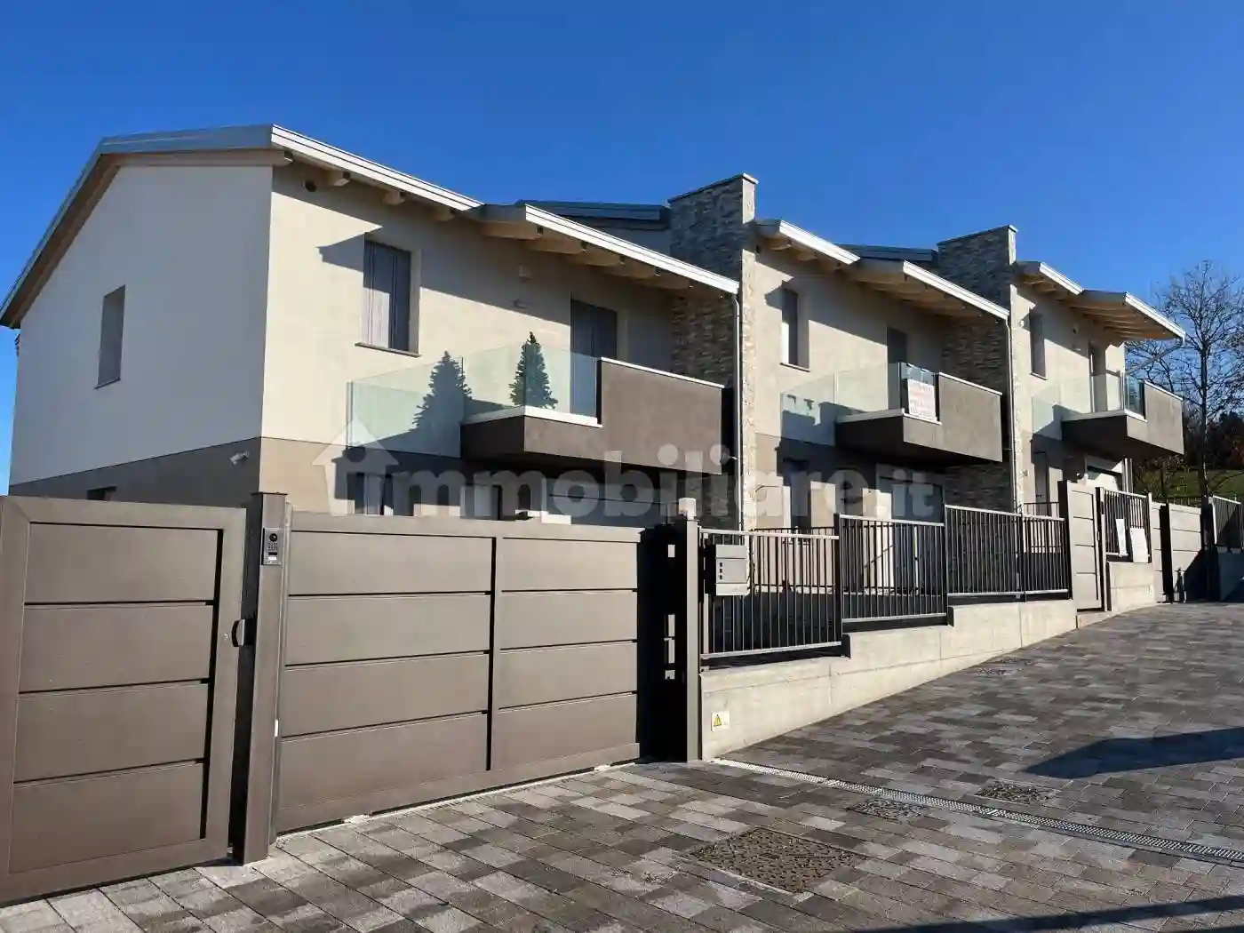 Villetta a schiera - foto 2