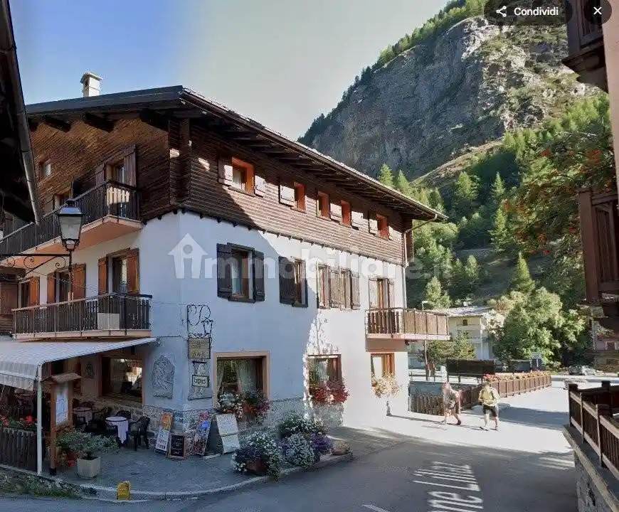 Appartamento in vendita a Cogne