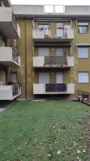 Appartamento in vendita a Longare