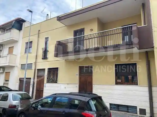 Casa indipendente in vendita a Brindisi
