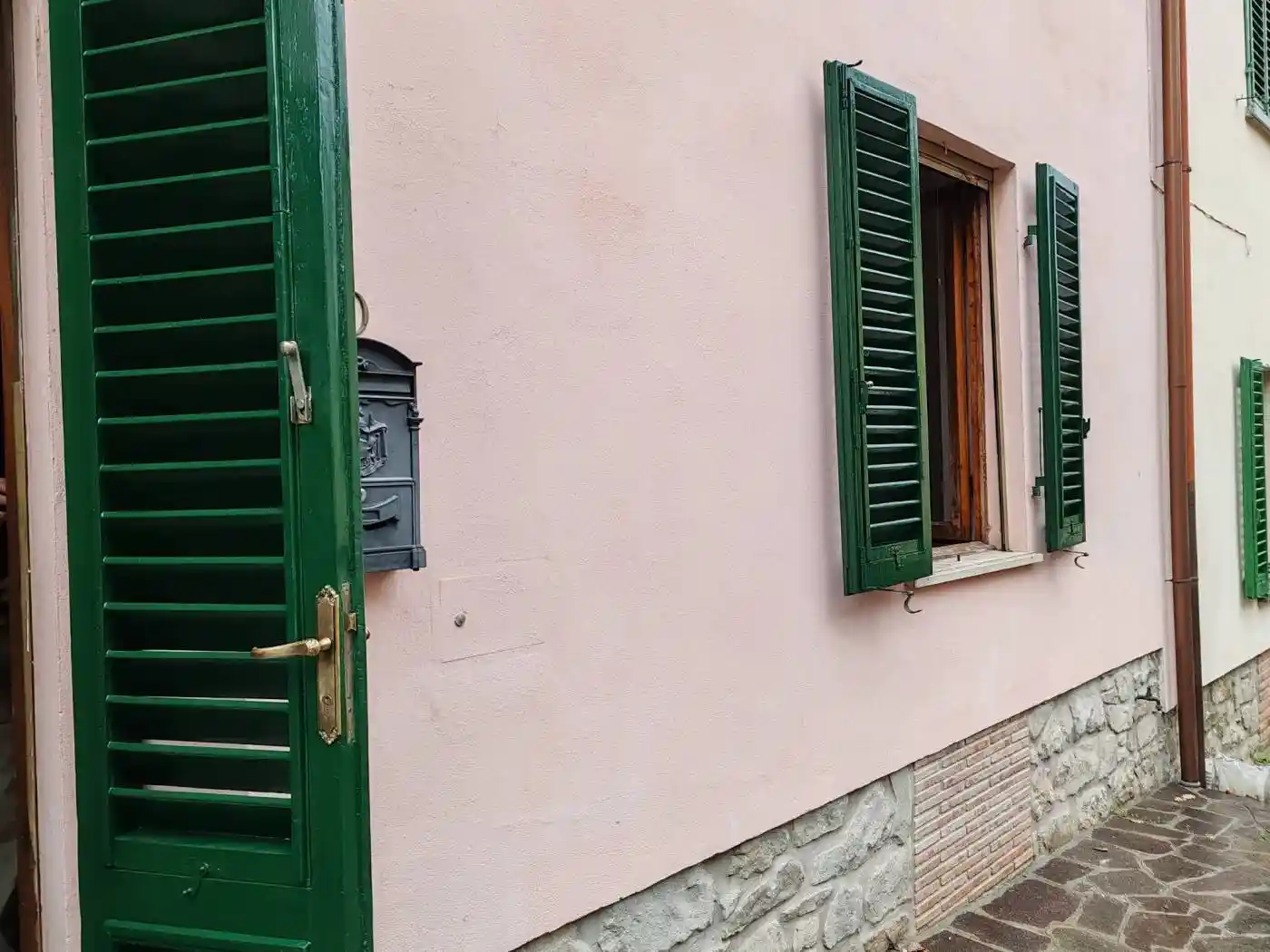 Casa indipendente in vendita a Vernio