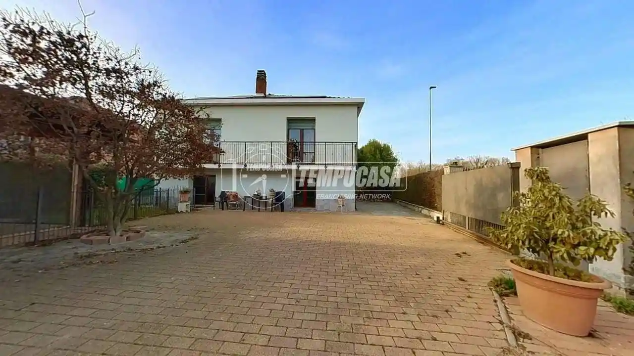 Villa in vendita a Fiano