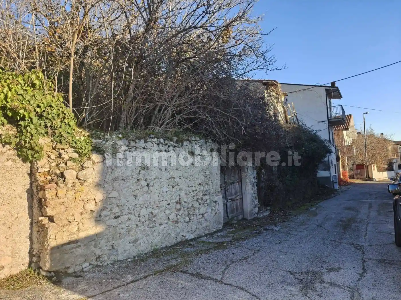 Casa indipendente in vendita a Pizzoli