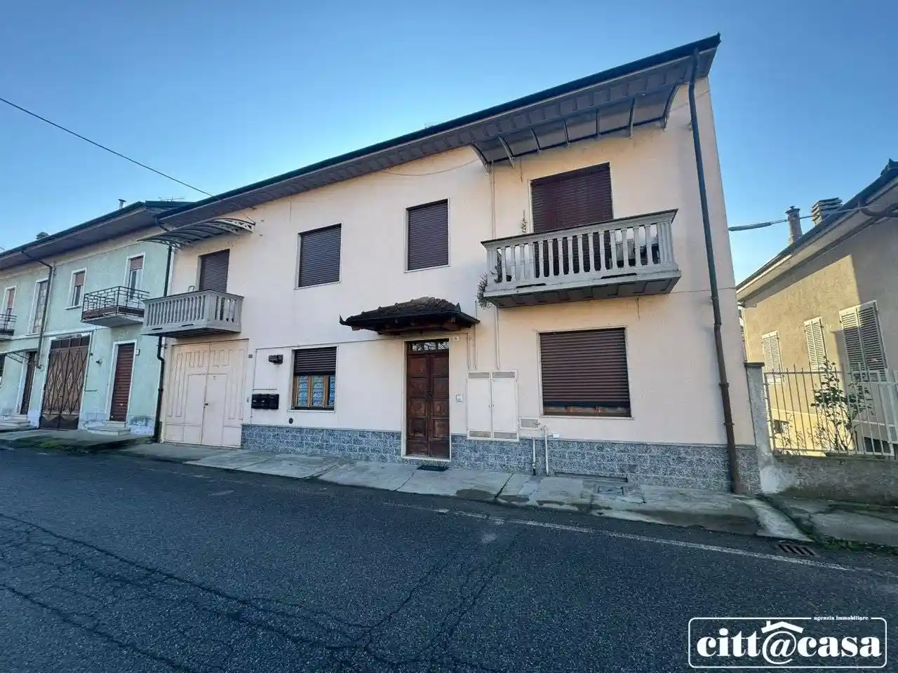 Palazzo - Edificio in vendita a San Sebastiano da Po