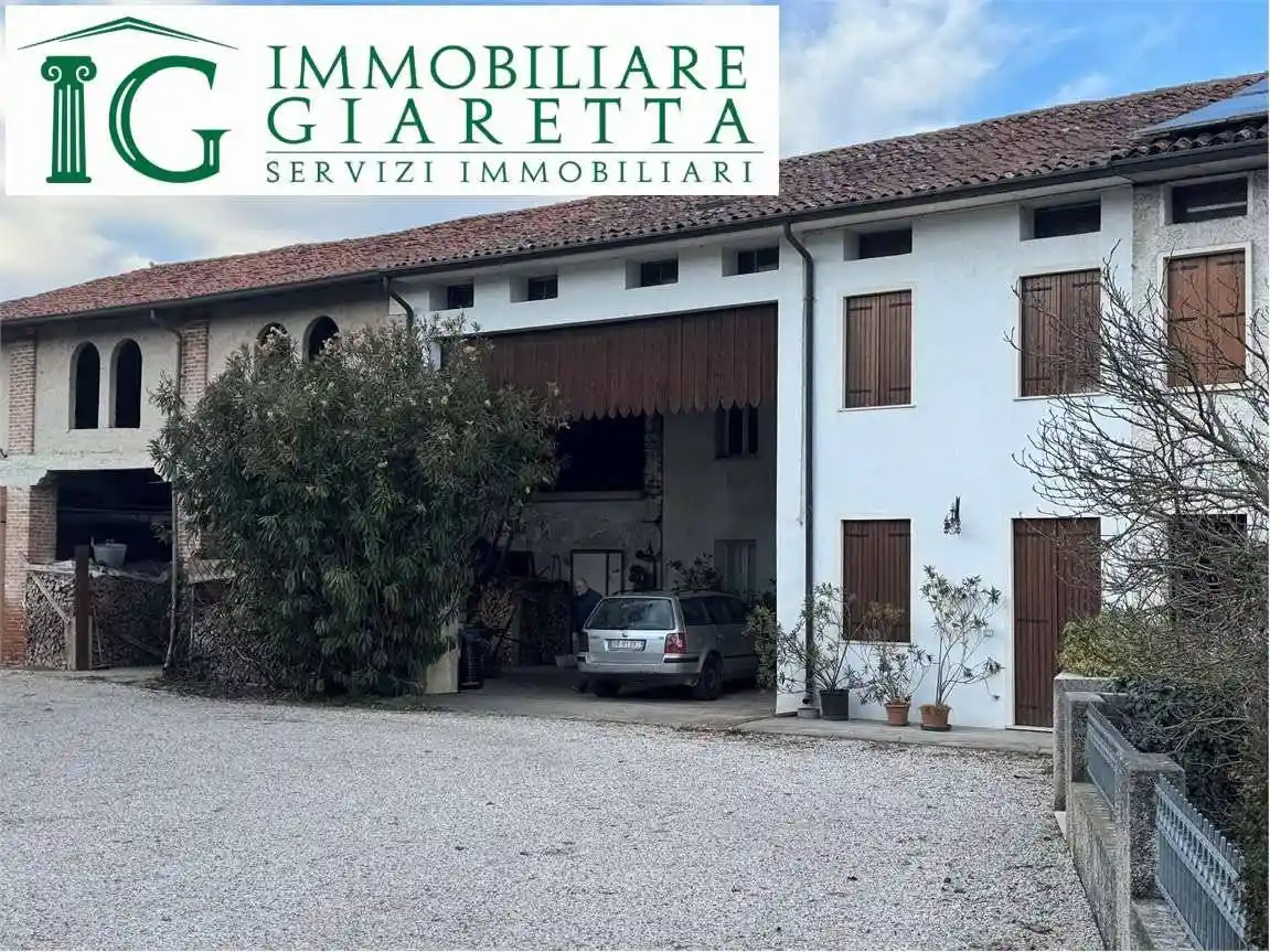 Rustico - Casale in vendita a Sandrigo