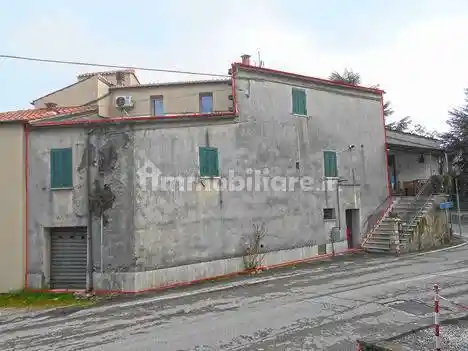 Appartamento in vendita a Sinalunga