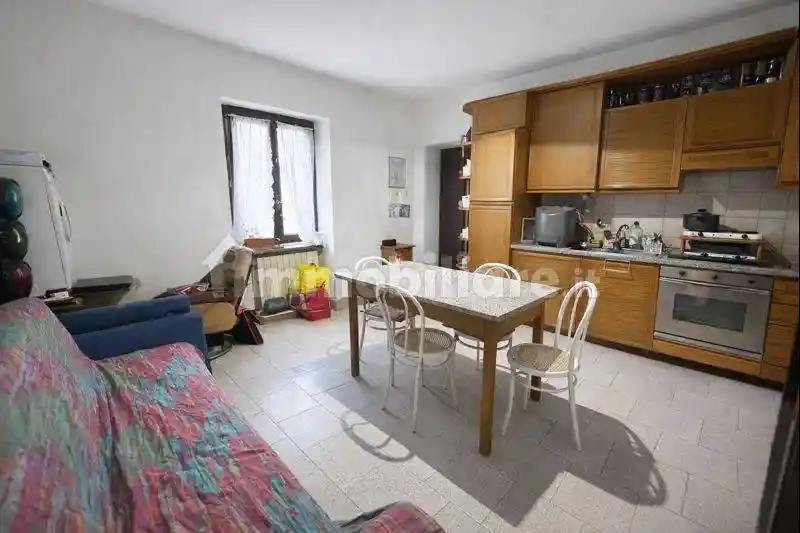 Appartamento in vendita a Gorla Maggiore