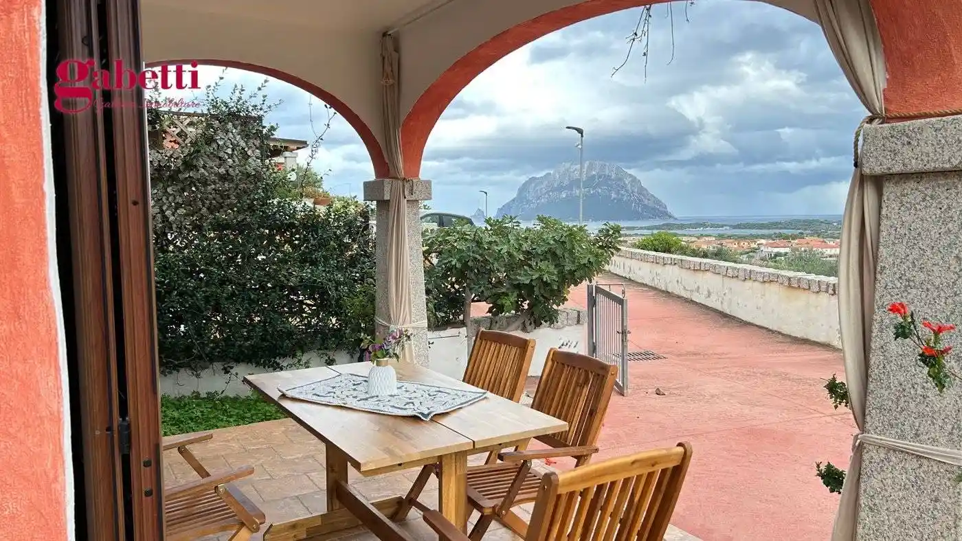 Villetta a schiera in vendita a Loiri Porto San Paolo