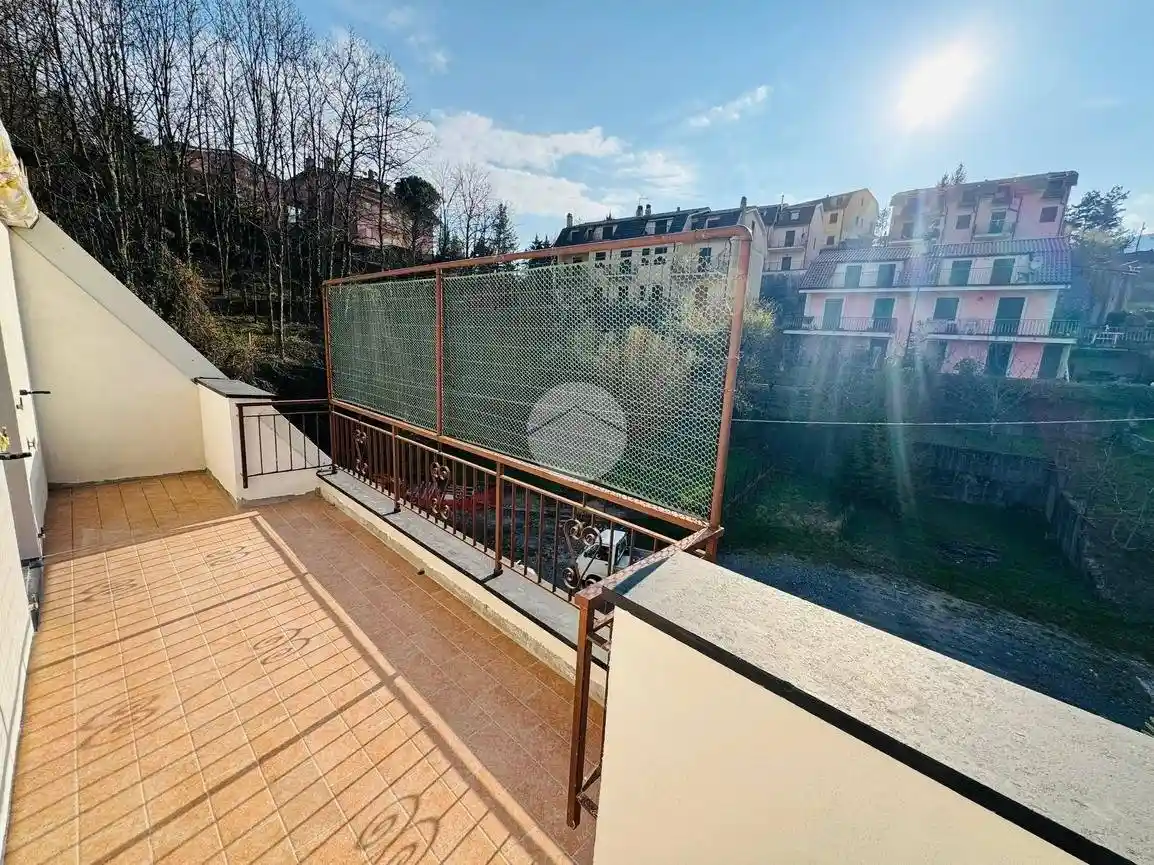 Appartamento in vendita a Maissana