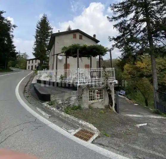 Appartamento in vendita a Monchio delle Corti