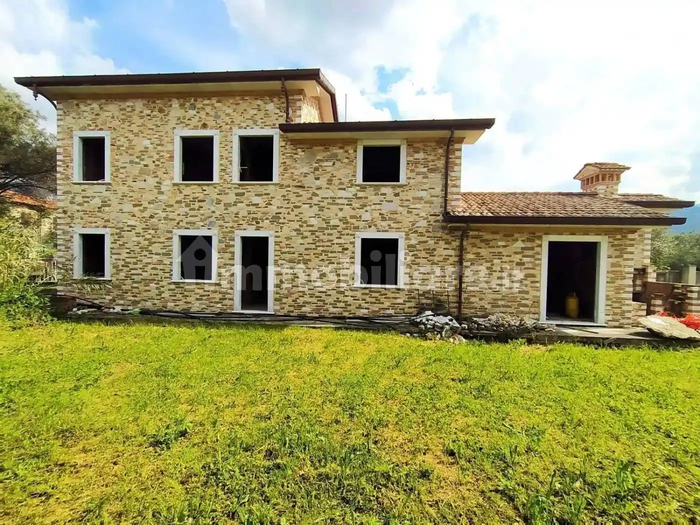 Villa in vendita a Seravezza