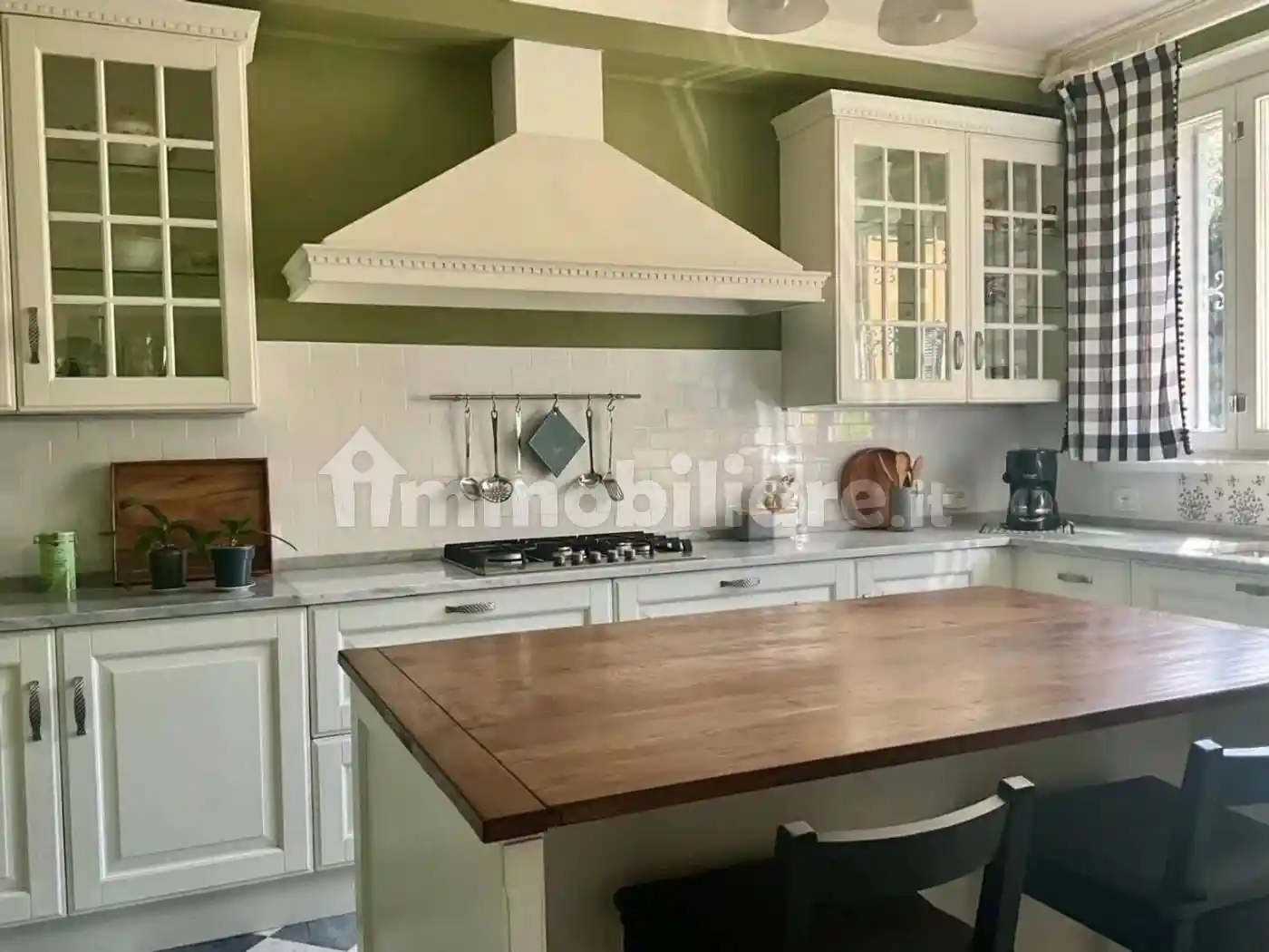 Villa in vendita a Seravezza