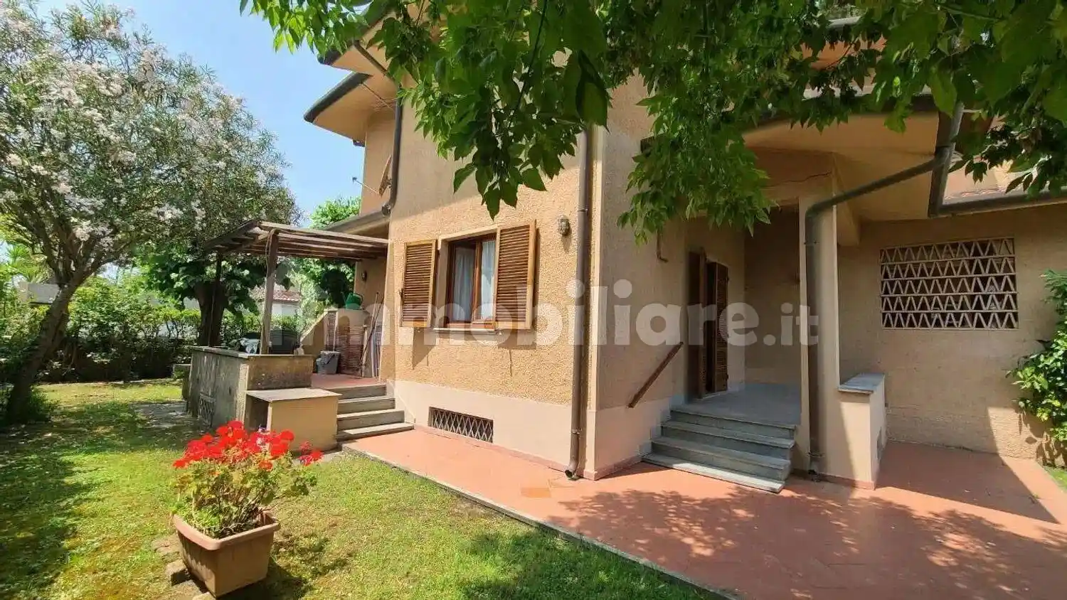 Villa in affitto a Pietrasanta