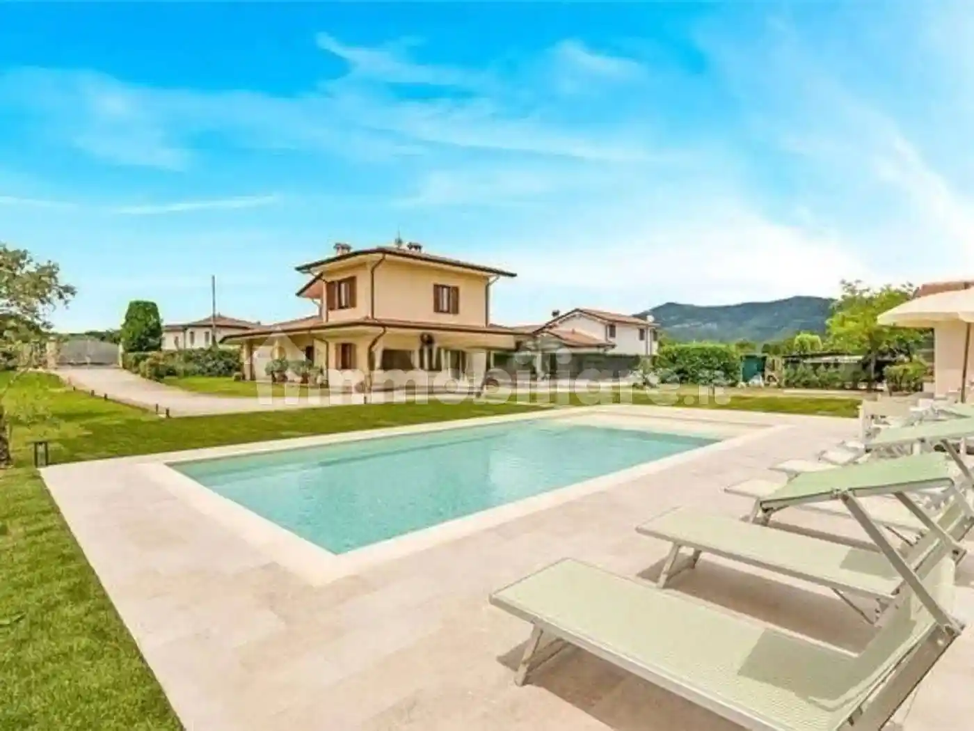Villa in affitto a Pietrasanta