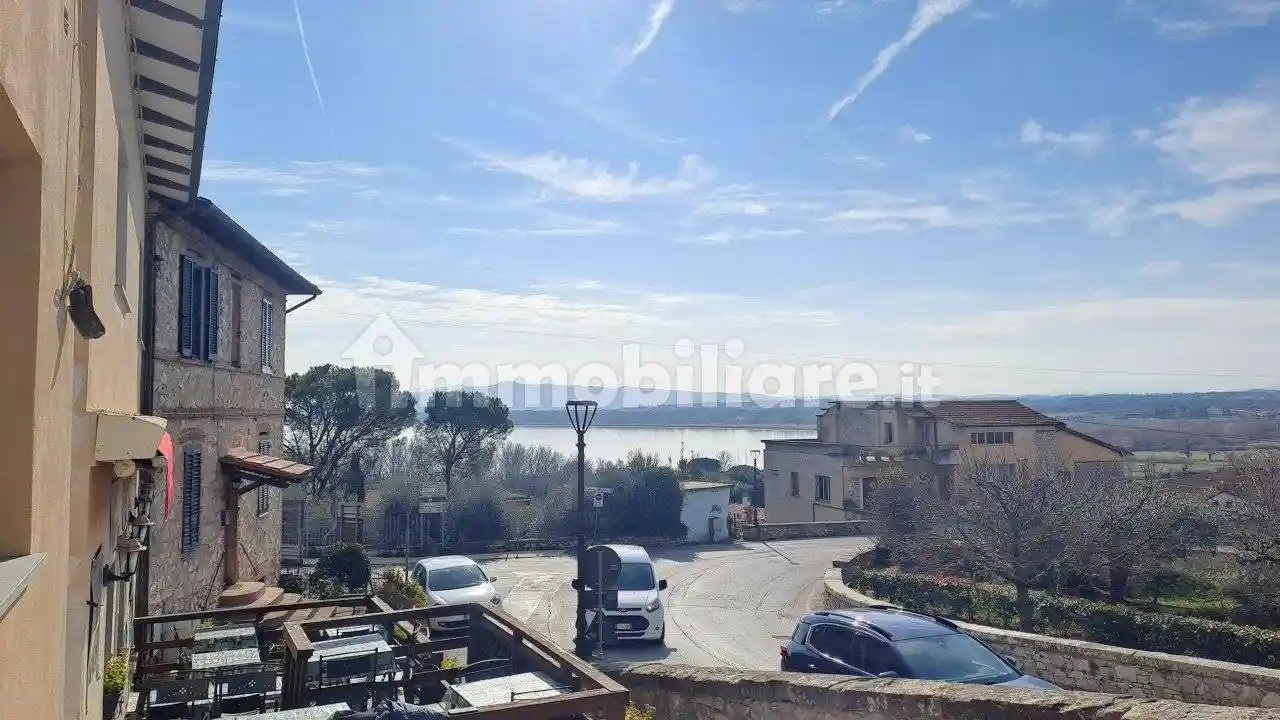 Appartamento in vendita a Castiglione del Lago