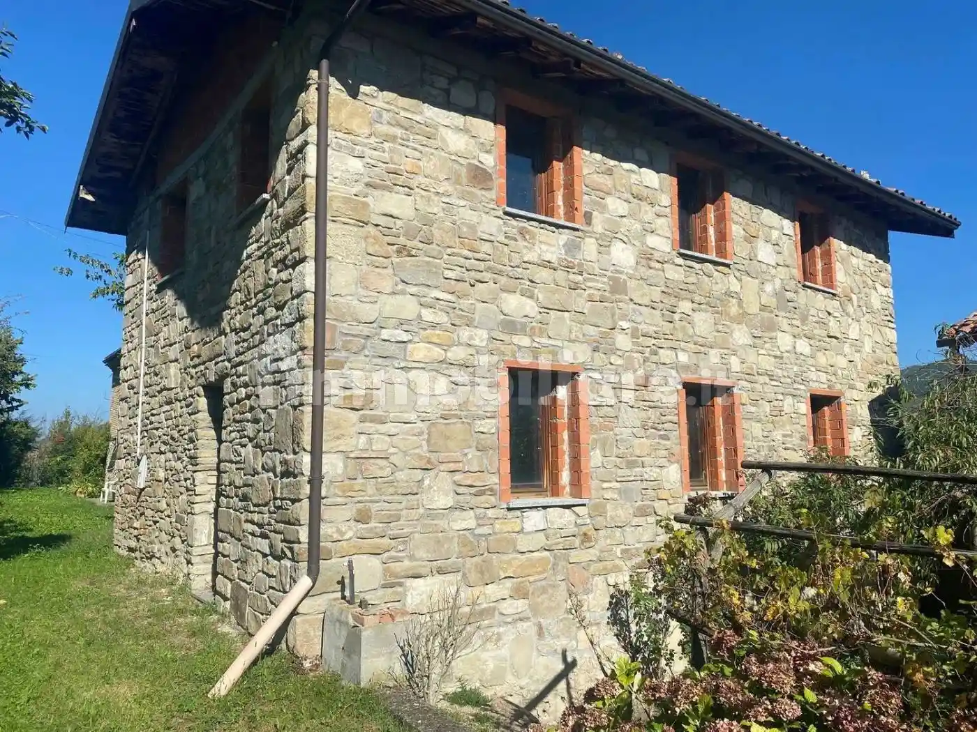 Villa in vendita a Varzi