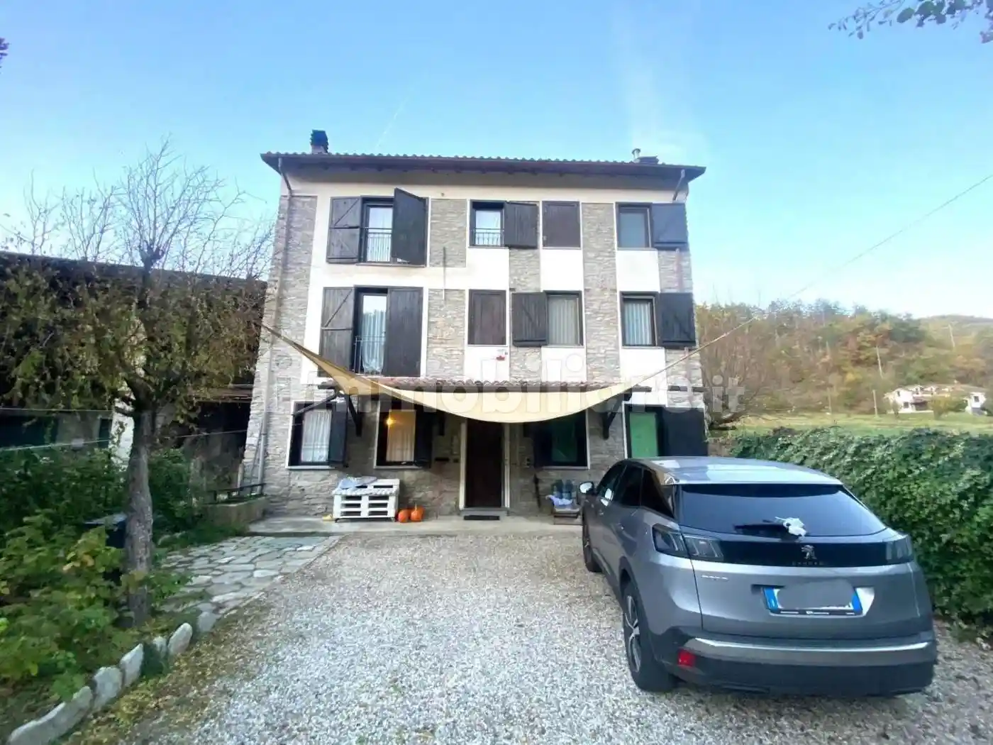 Villa in vendita a Garbagna