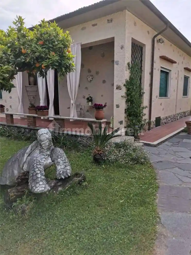 Villa in affitto a Forte dei Marmi