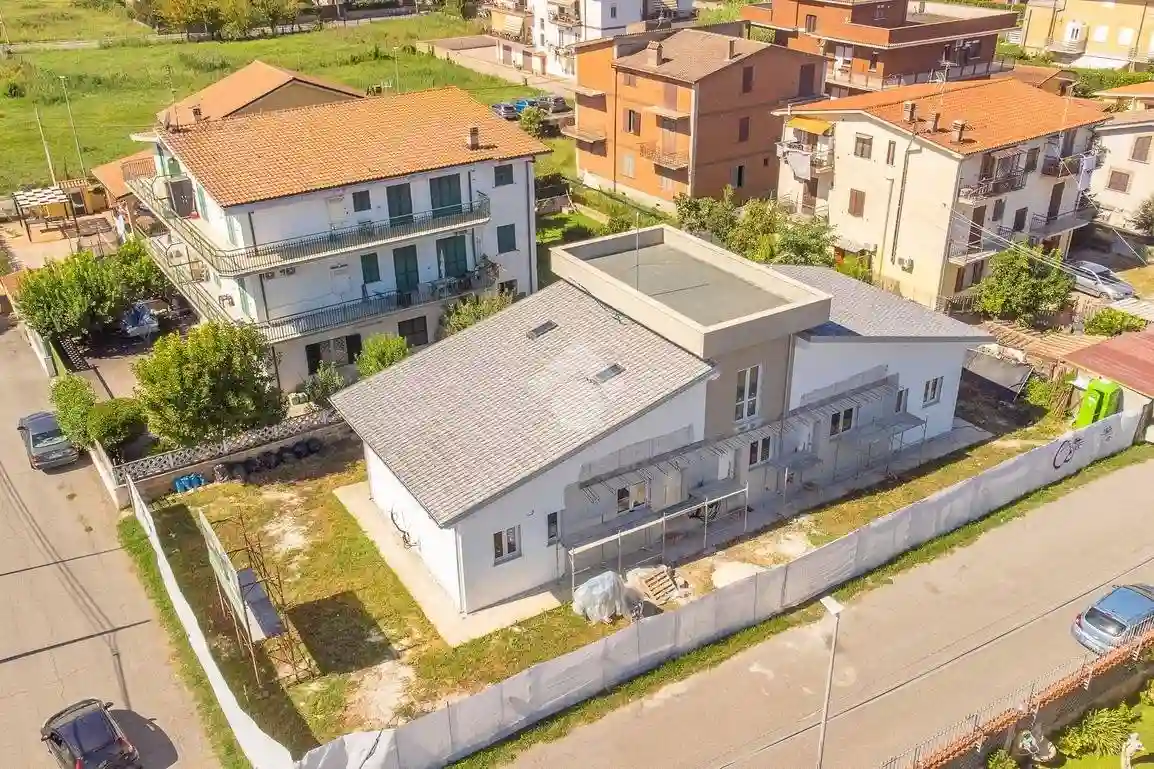 Villetta a schiera - foto 2