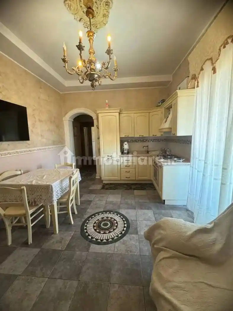 Appartamento in vendita a Guidonia Montecelio