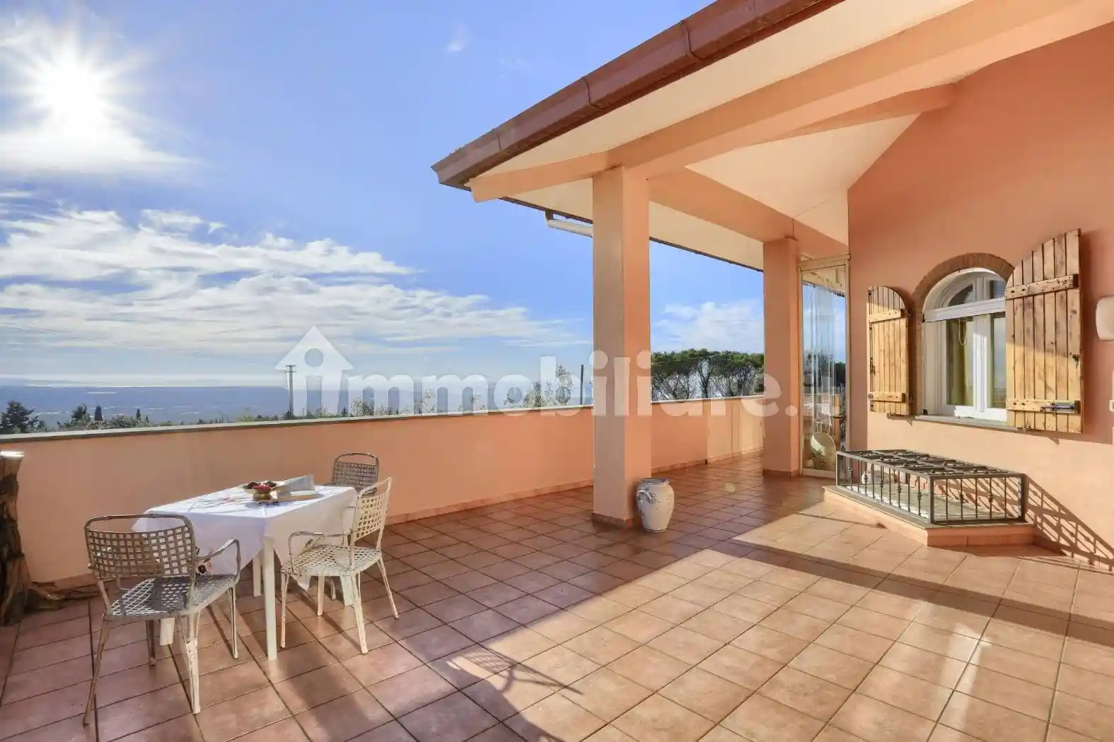 Villa in vendita a Rosignano Marittimo