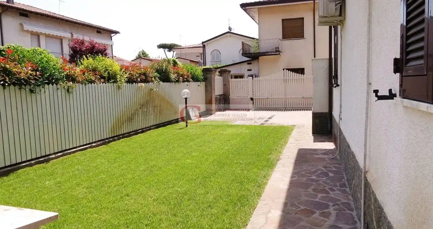 Villa in vendita a Forte dei Marmi