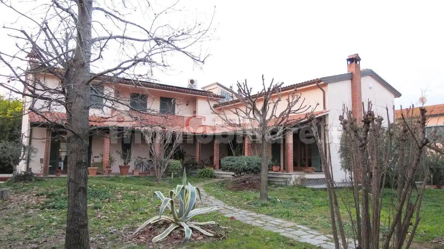 Villa in vendita a Vecchiano