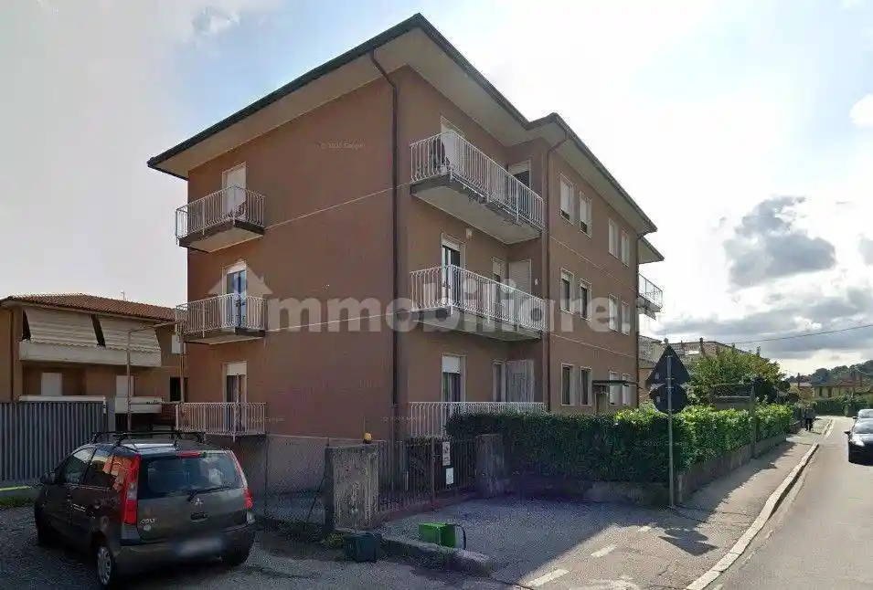 Appartamento in vendita a Arcisate