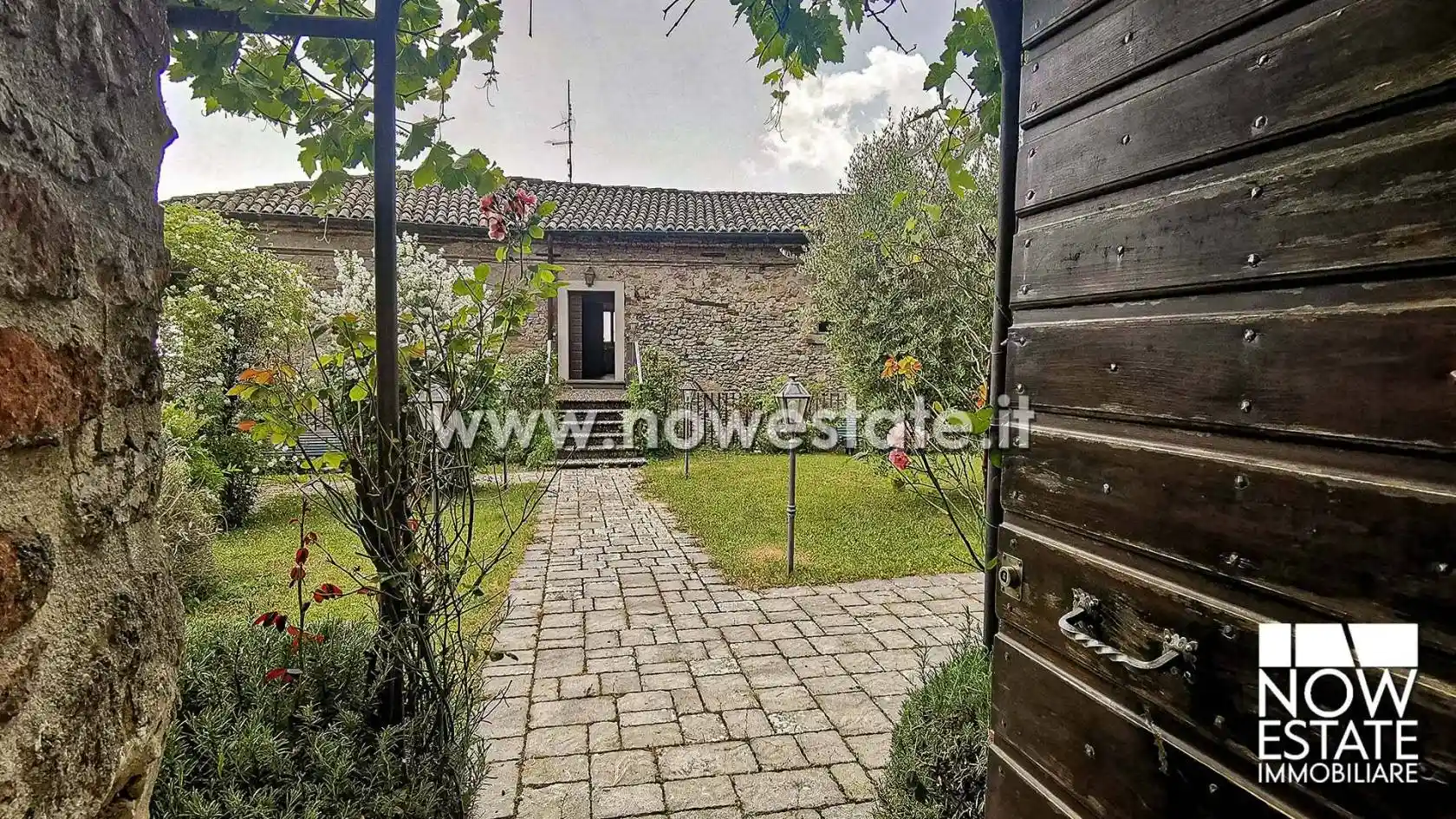 Rustico - Casale in vendita a Monte Santa Maria Tiberina