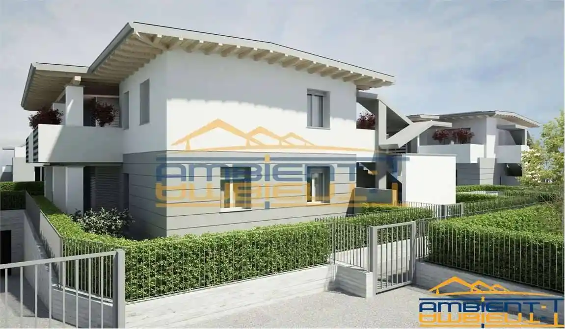 Appartamento in vendita a Presezzo