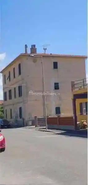 Appartamento in vendita a Campiglia Marittima