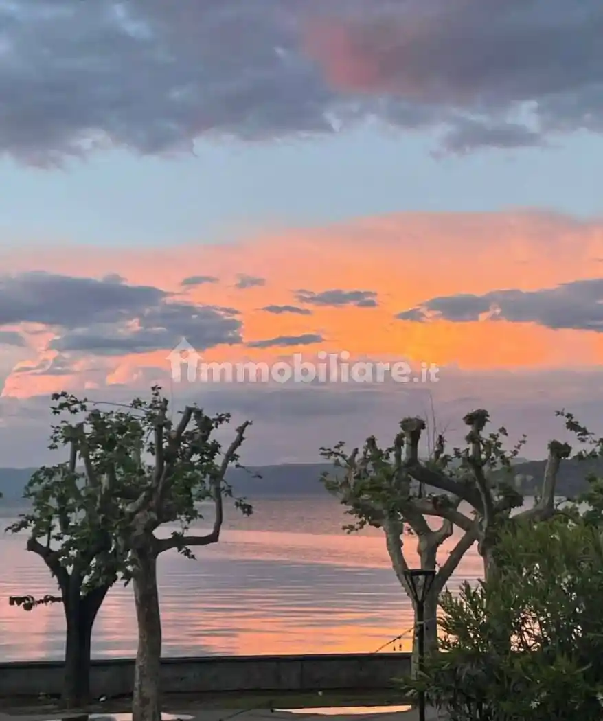 Appartamento in vendita a Marta