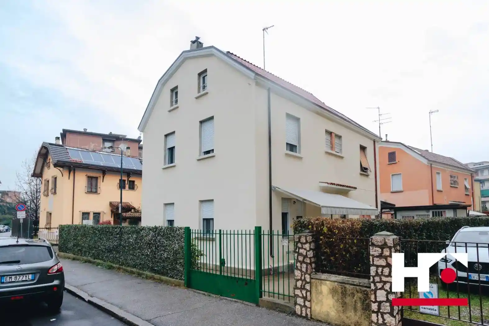 Casa indipendente in vendita a Brescia
