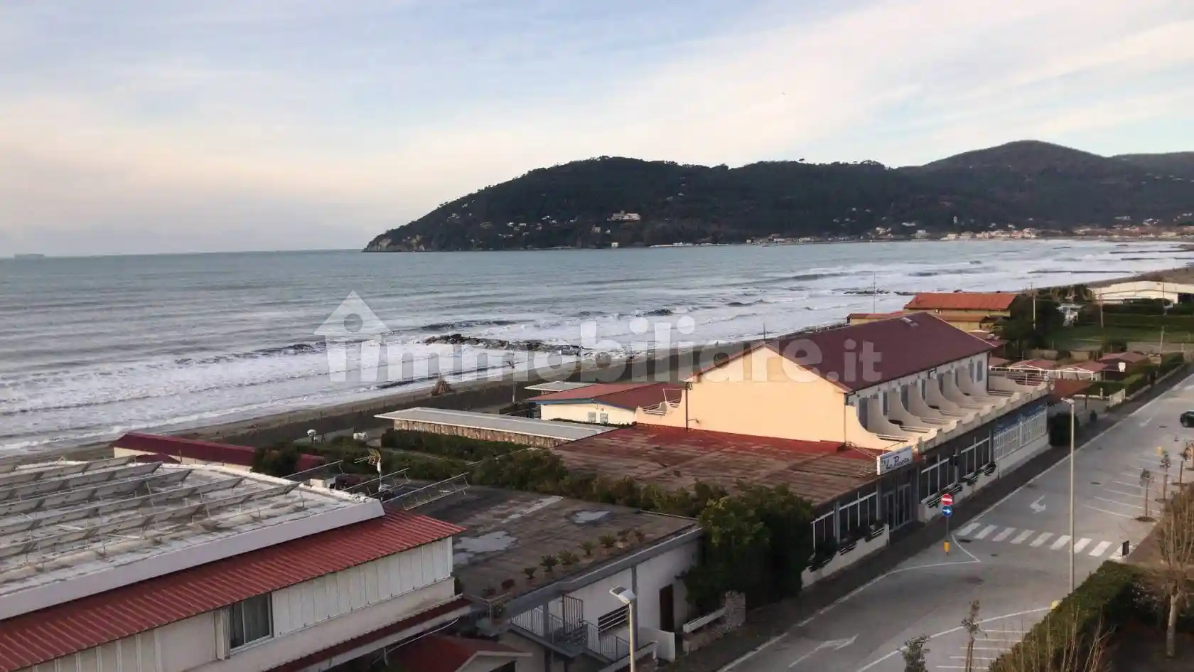 Appartamento in affitto a Ameglia