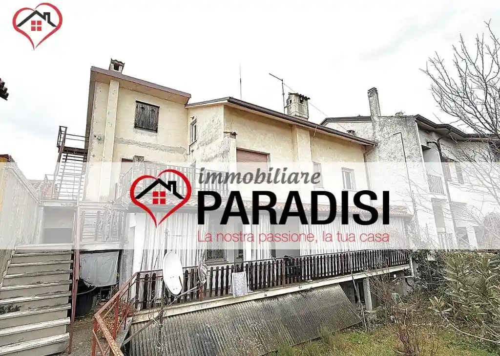 Palazzo - Edificio in vendita a Trieste