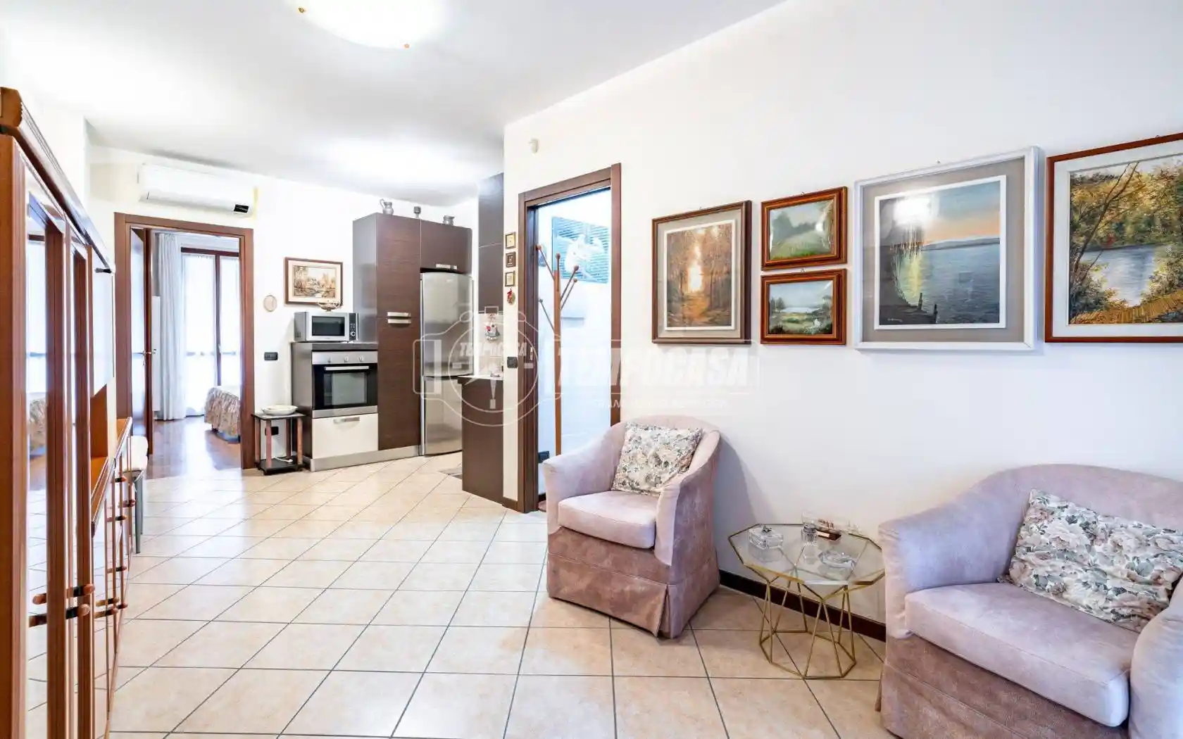 Appartamento in vendita a Caronno Pertusella