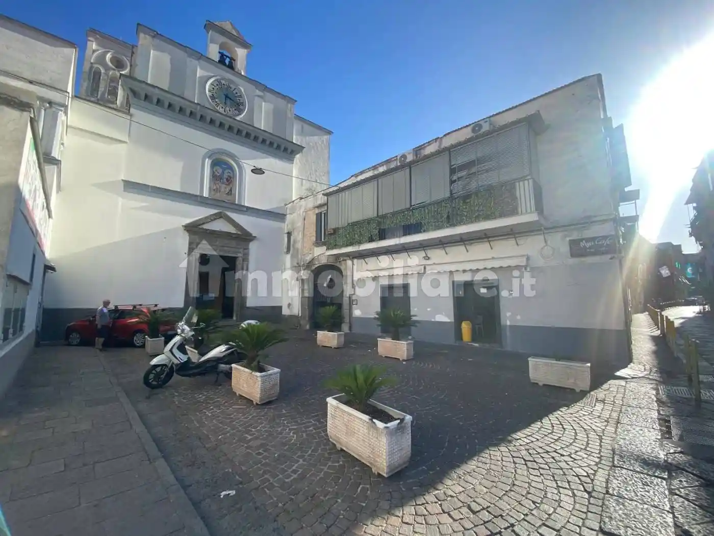 Appartamento in vendita a Napoli