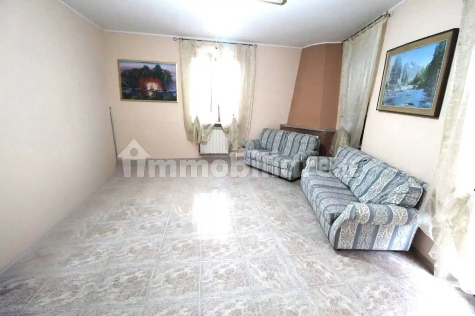 Appartamento in vendita a Marnate