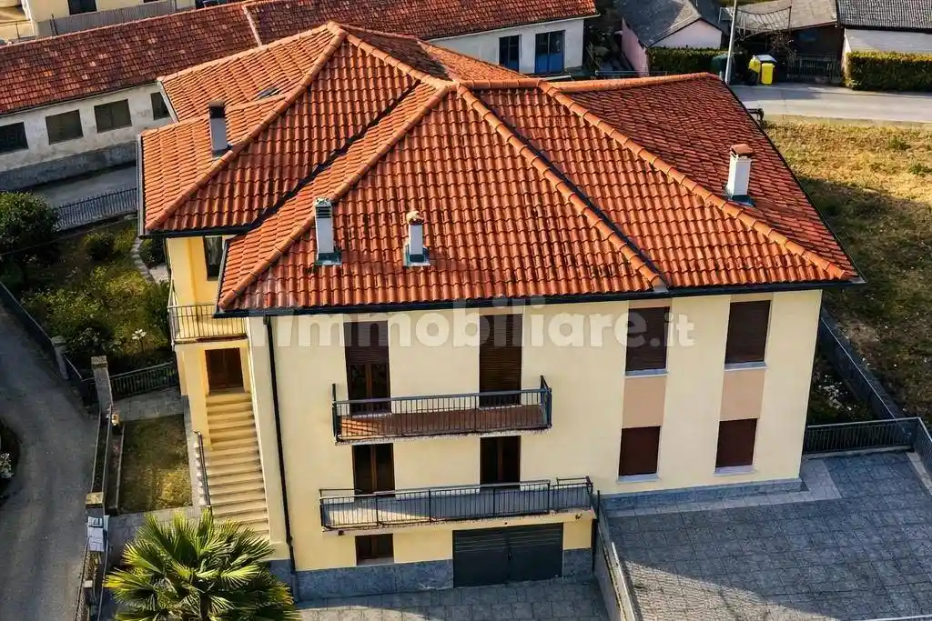 Villa in vendita a Vigliano Biellese