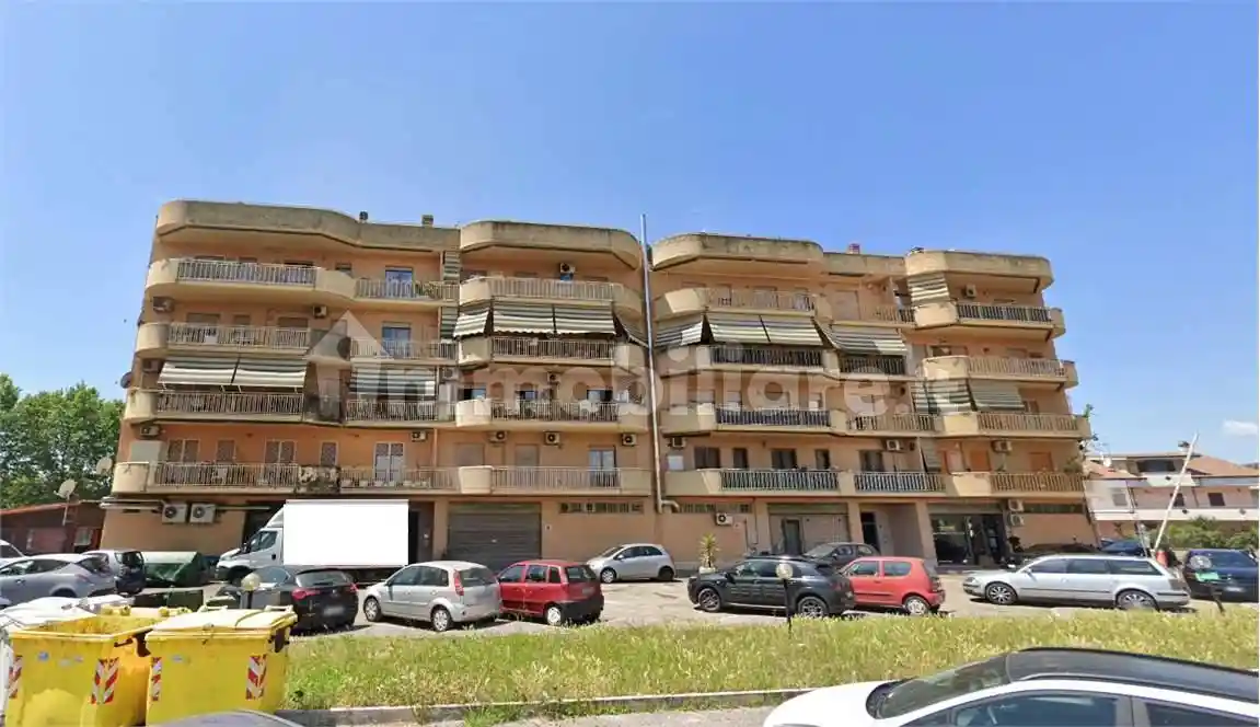 Appartamento in vendita a Guidonia Montecelio