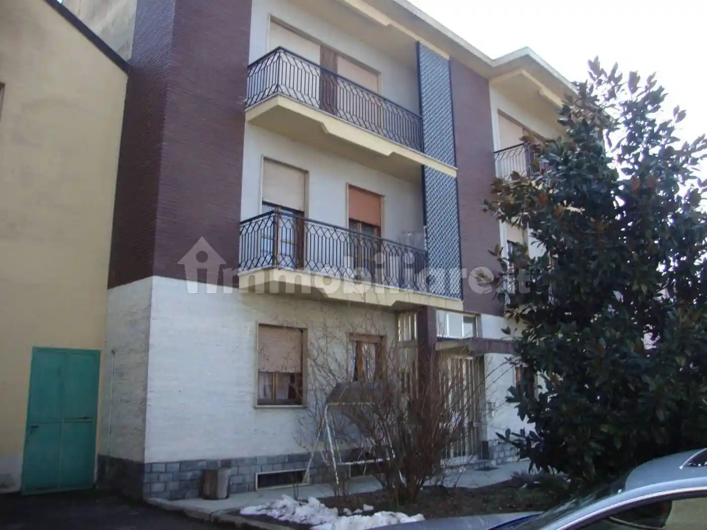 Palazzo - Edificio in vendita a Alessandria