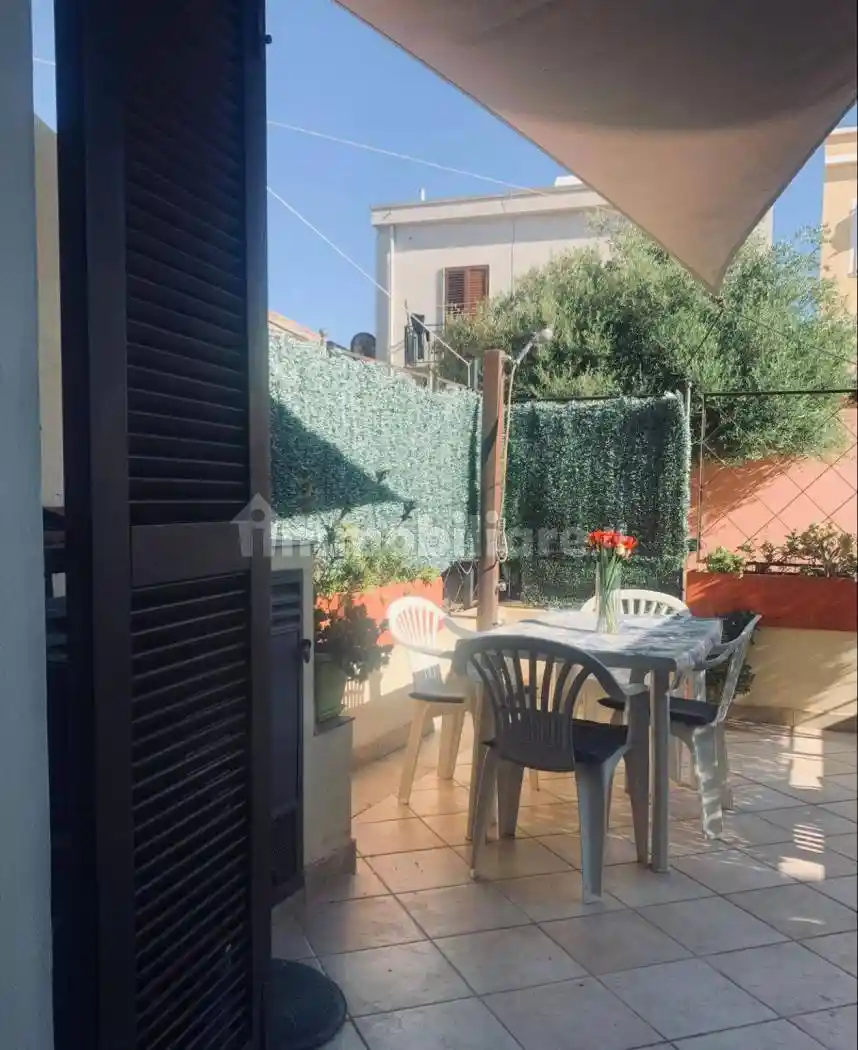Casa indipendente in affitto a Carloforte